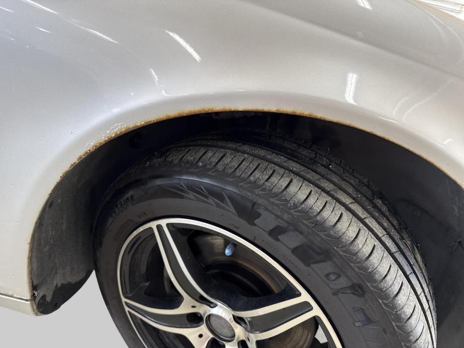 MERCEDES-BENZ C 2001