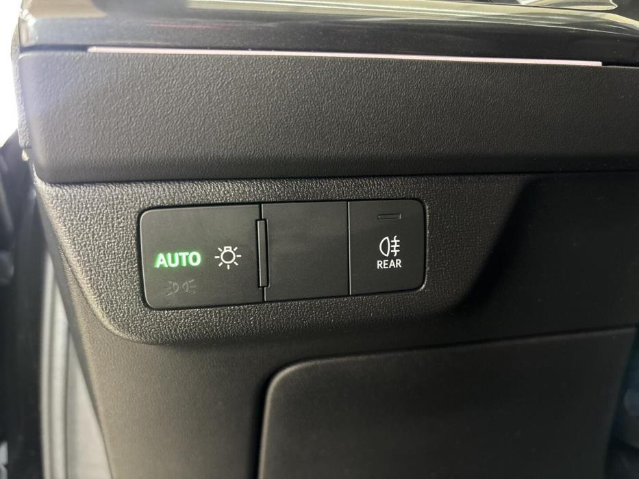 AUDI Q4 E-TRON 2024