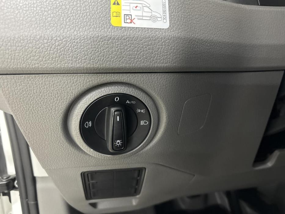 VOLKSWAGEN GRAND CALIFORNIA 600 2020