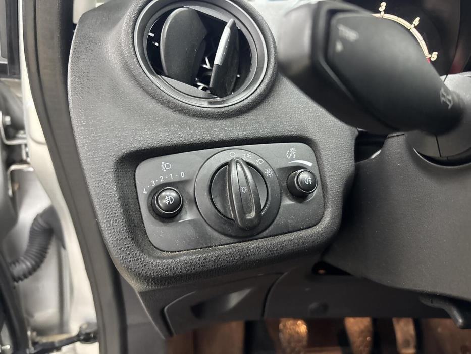 FORD Fiesta Van 2014