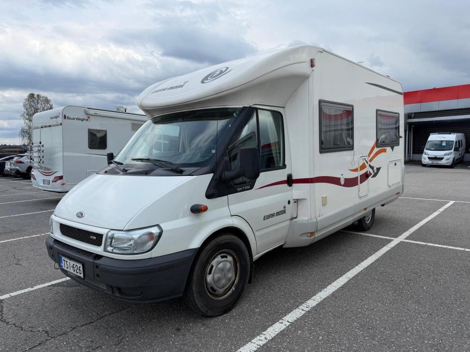 EURA MOBIL P662 HB 2006