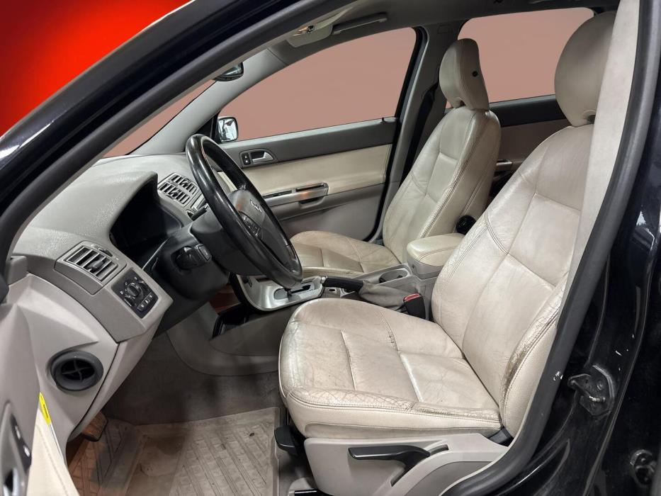 VOLVO V50 2004