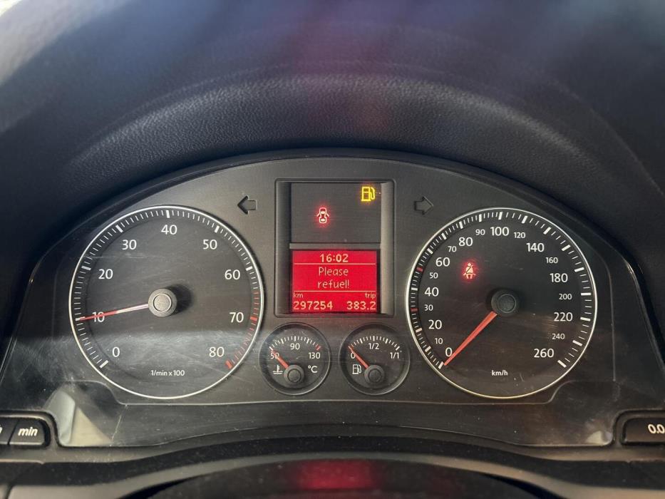 VOLKSWAGEN Golf 2008