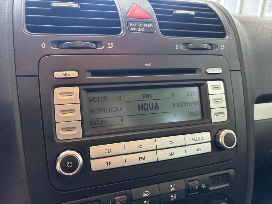 VOLKSWAGEN Golf 2008