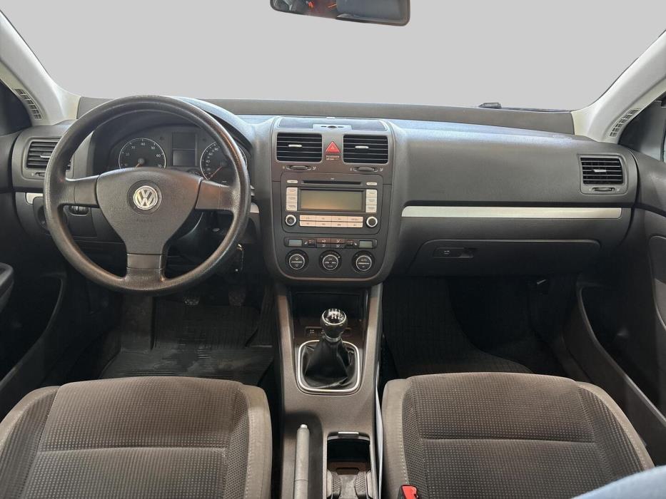 VOLKSWAGEN Golf 2008