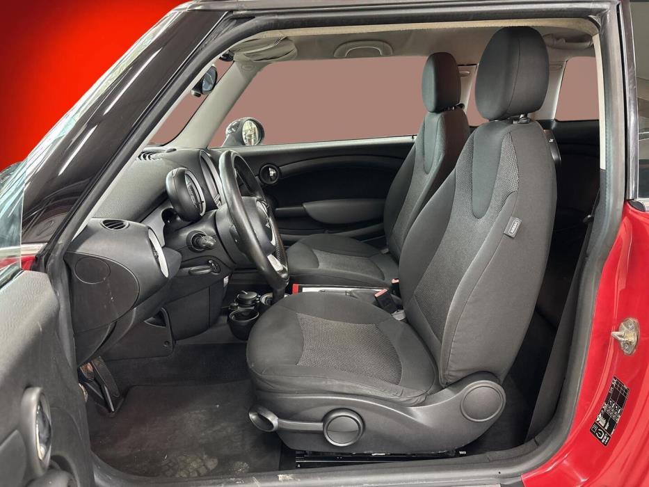 MINI Cooper 2010