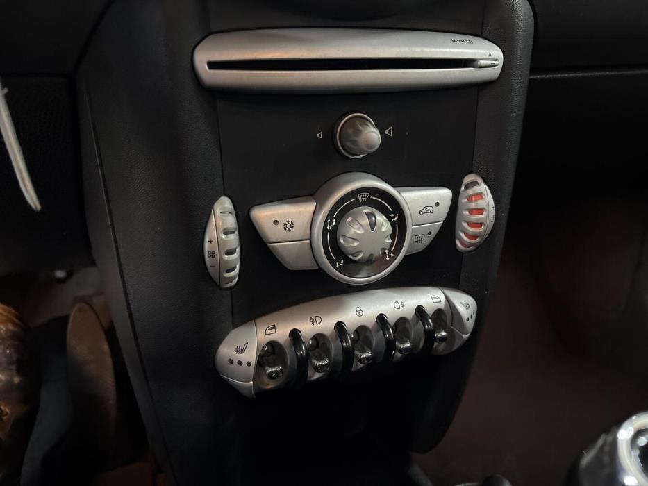 MINI Cooper 2010