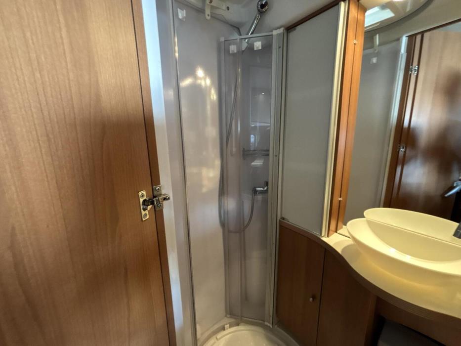 LMC LIBERTY I 520 2011