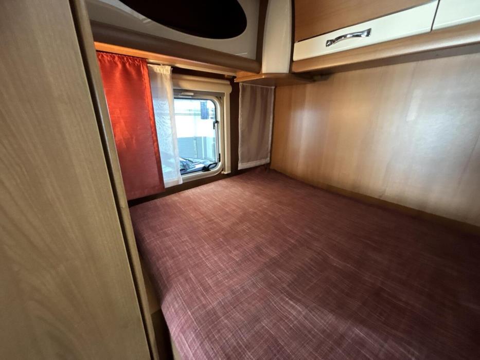 LMC LIBERTY I 520 2011