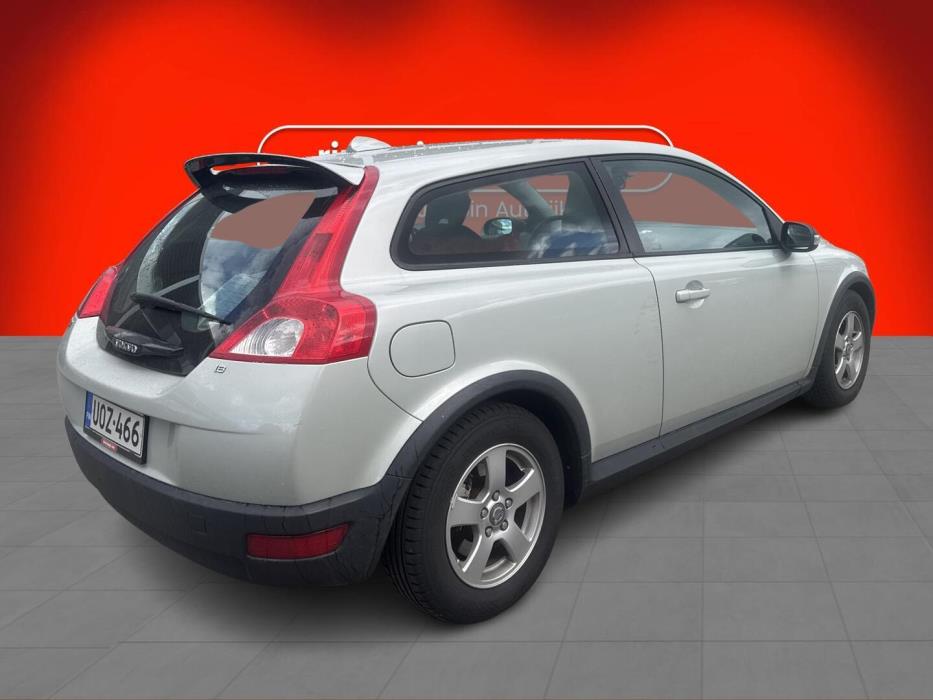 VOLVO C30 2007