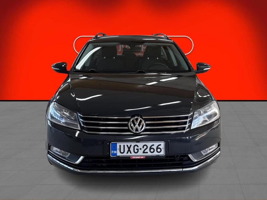 VOLKSWAGEN Passat 2014