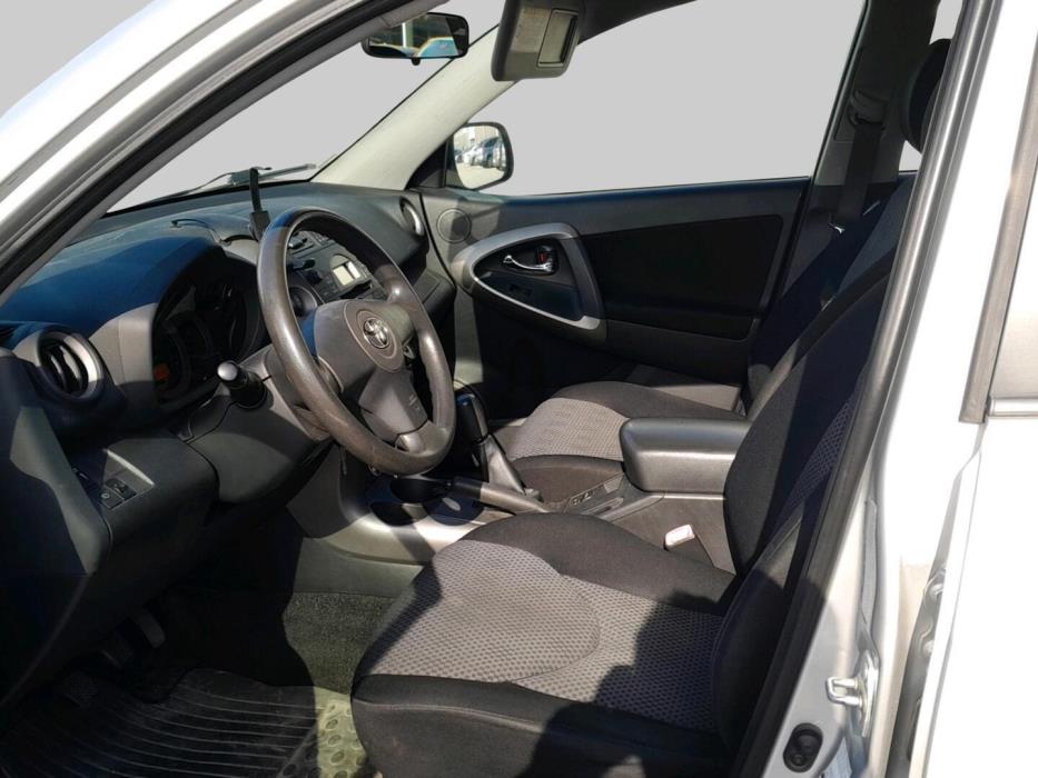 TOYOTA RAV4 2006