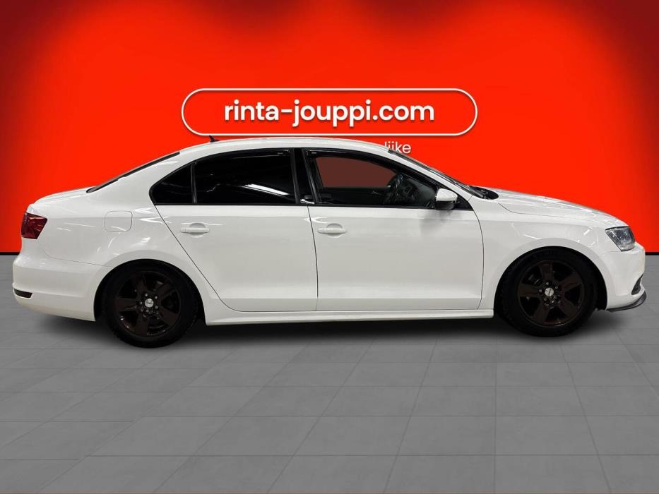 VOLKSWAGEN Jetta 2011