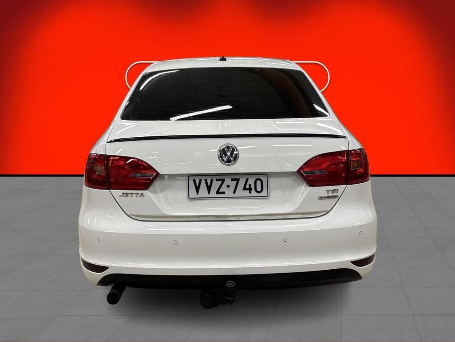VOLKSWAGEN Jetta 2011