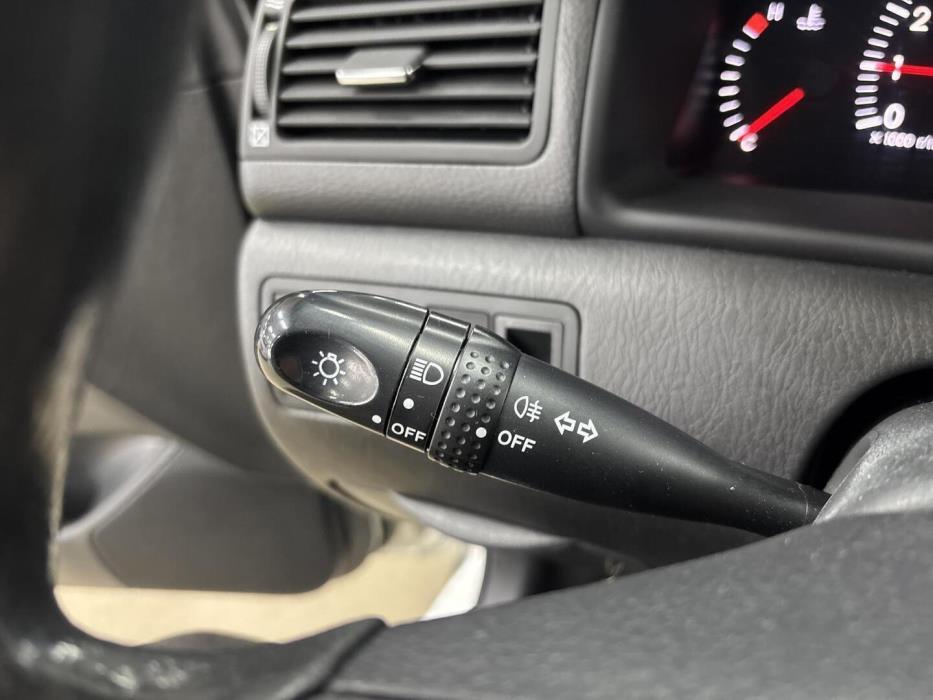 TOYOTA Corolla 2005