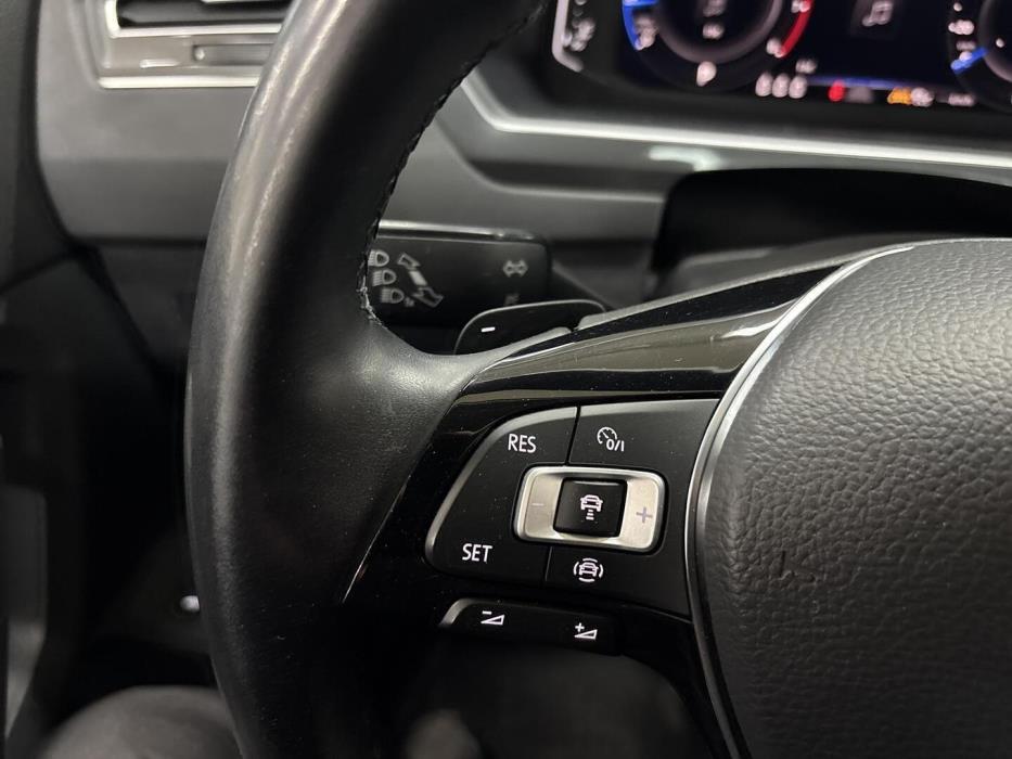 VOLKSWAGEN Tiguan 2020