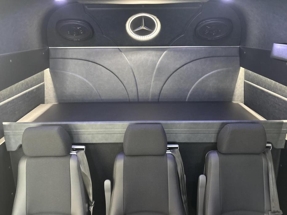 MERCEDES-BENZ Sprinter 2019