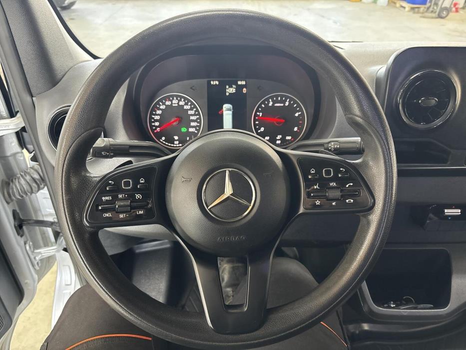 MERCEDES-BENZ Sprinter 2019