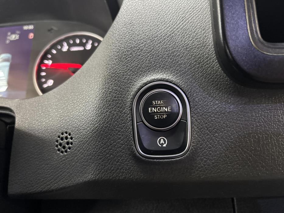 MERCEDES-BENZ Sprinter 2019