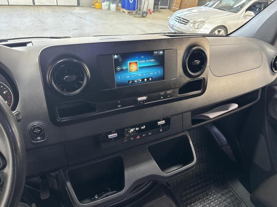 MERCEDES-BENZ Sprinter 2019