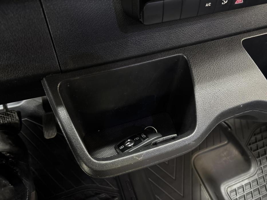 MERCEDES-BENZ Sprinter 2019