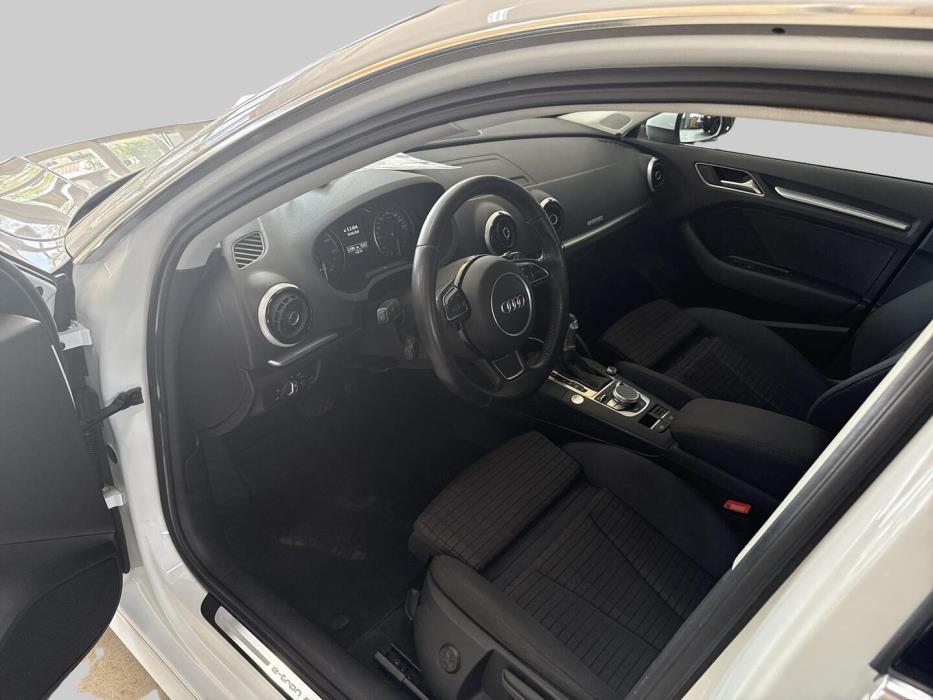 AUDI A3 2016