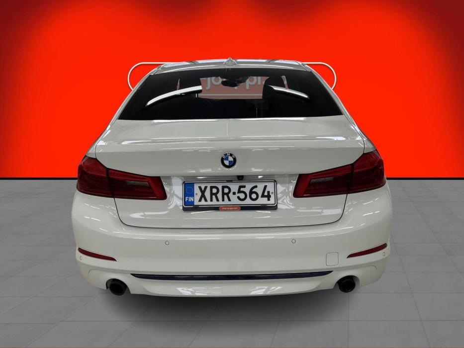 BMW 530 2019