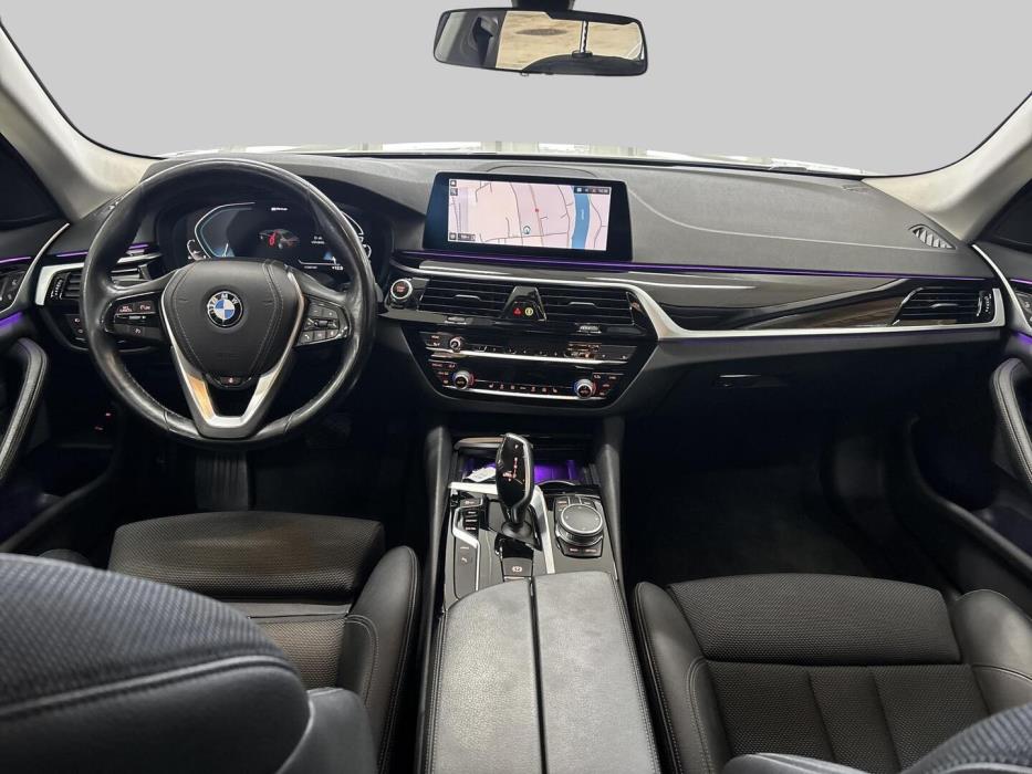 BMW 530 2019