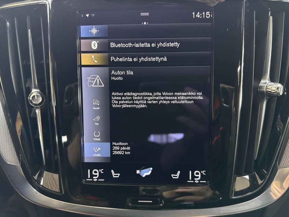 VOLVO V60 2021