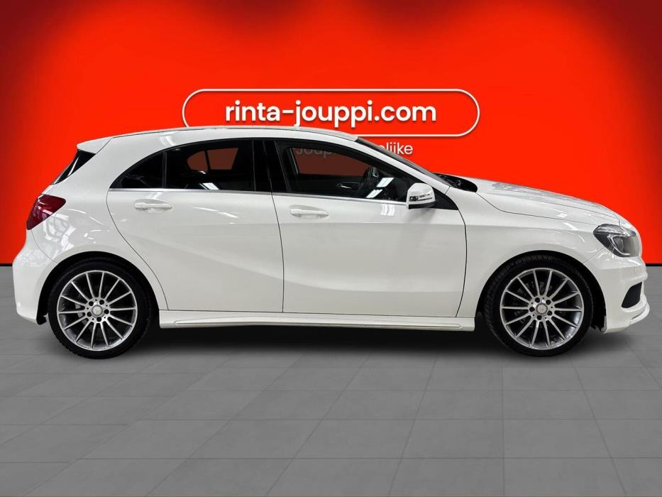 MERCEDES-BENZ A 2014