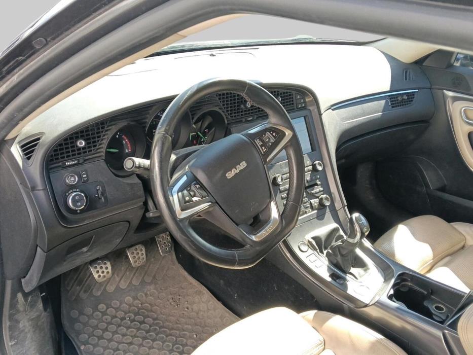 SAAB 9-5 2011