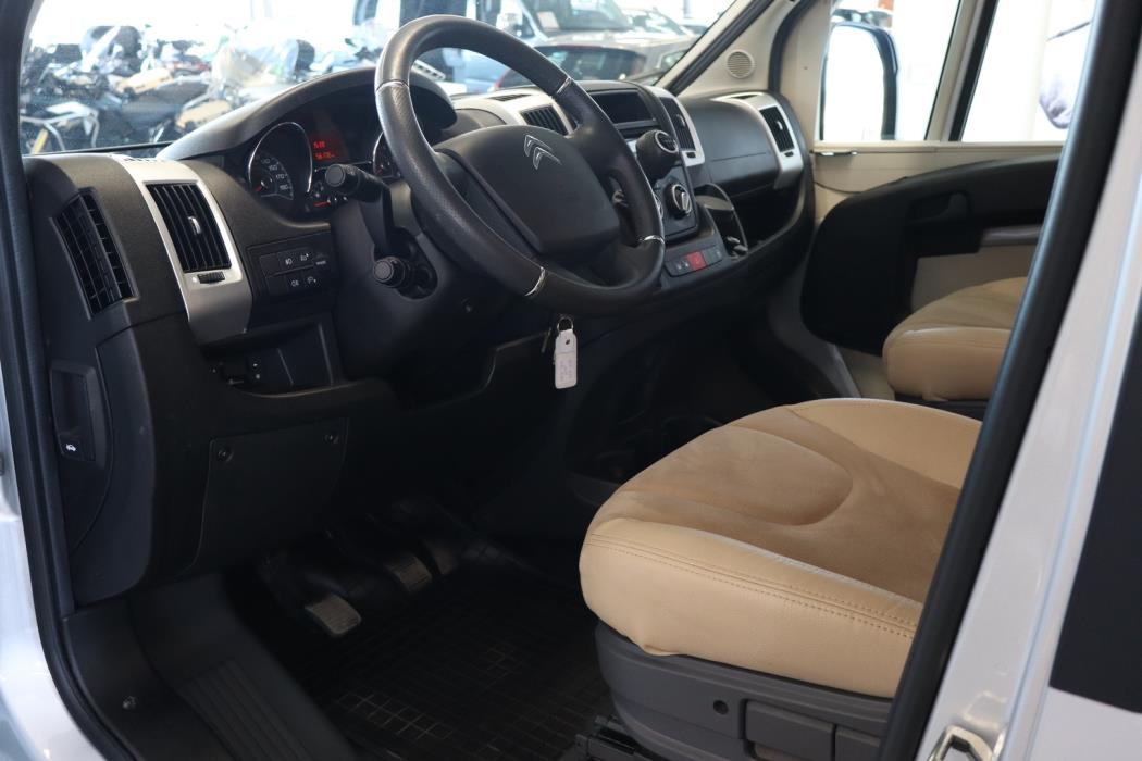 ADRIA TWIN 640 SL 2019