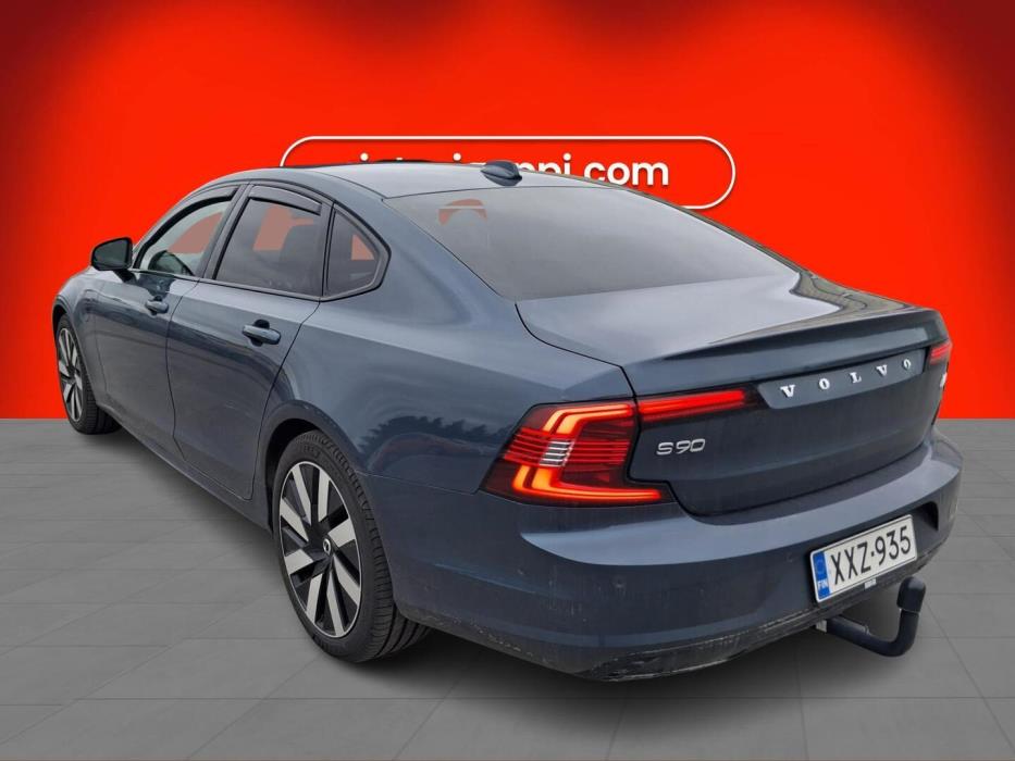 VOLVO S90 2024