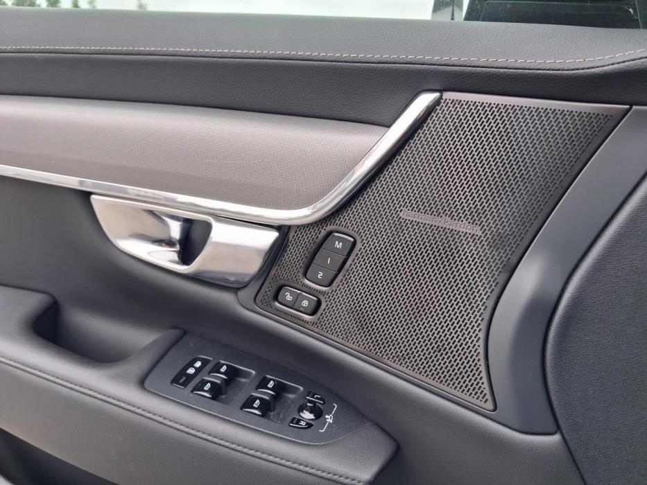 VOLVO S90 2024