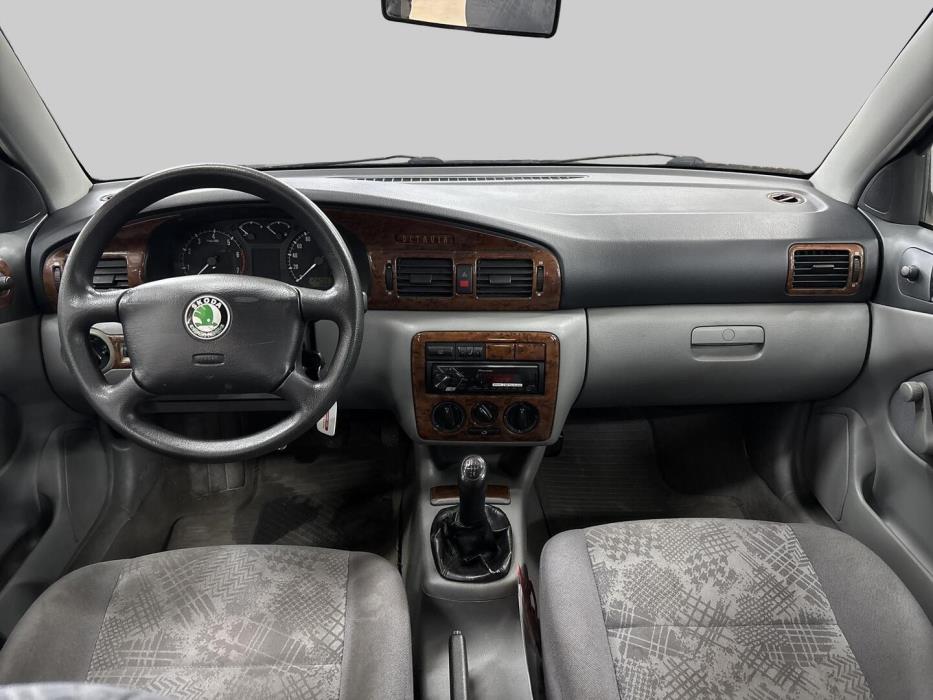 SKODA Octavia 1999