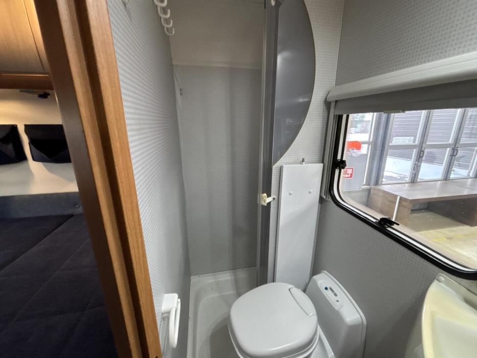 KNAUS SUN TI 650 MF 2005