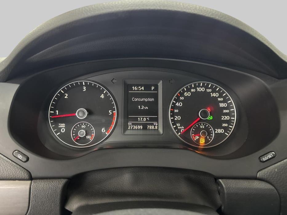 VOLKSWAGEN Jetta 2011