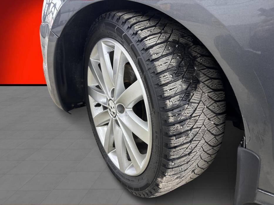 VOLKSWAGEN Jetta 2011