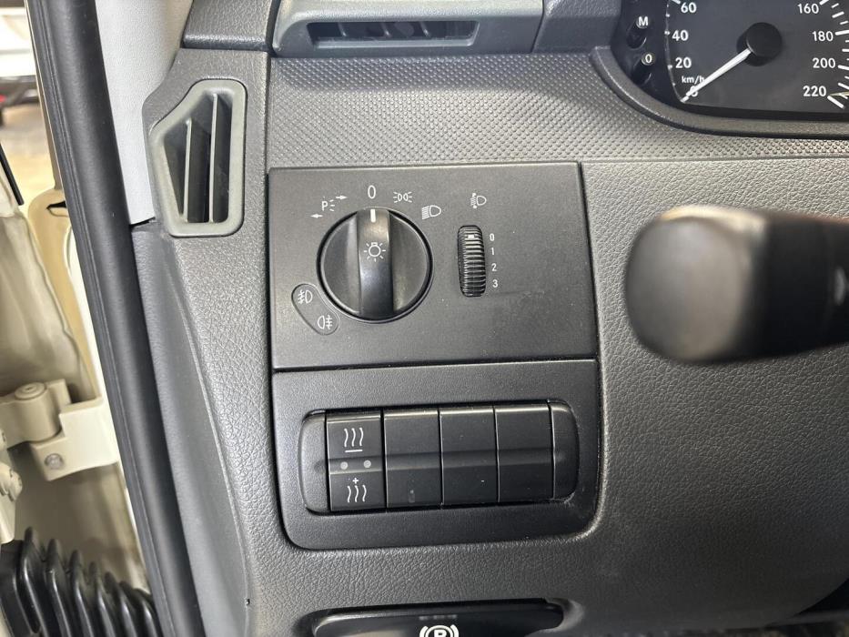 MERCEDES-BENZ Vito 2011