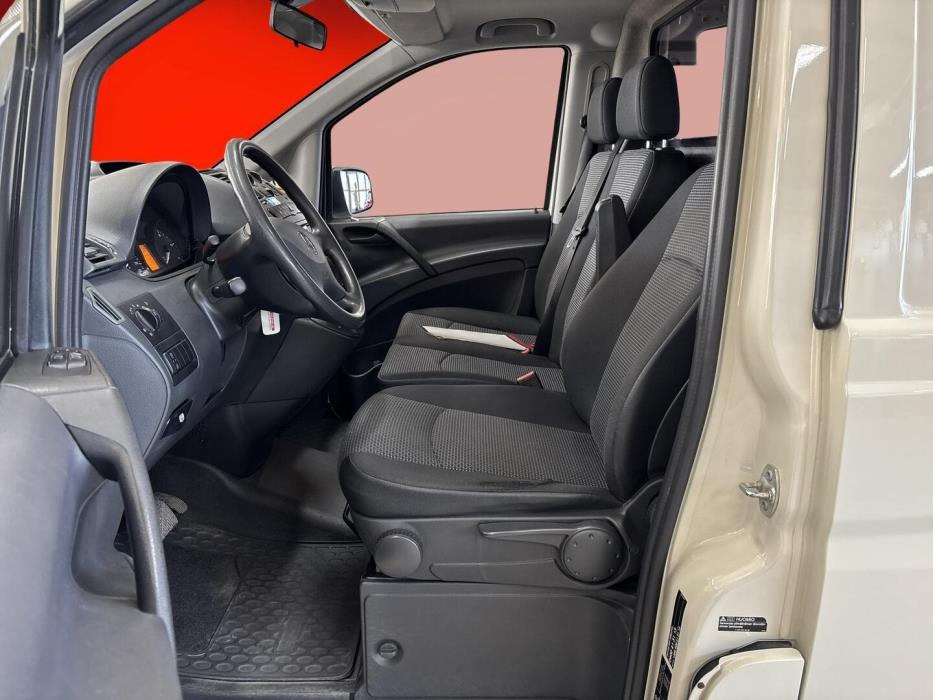MERCEDES-BENZ Vito 2011