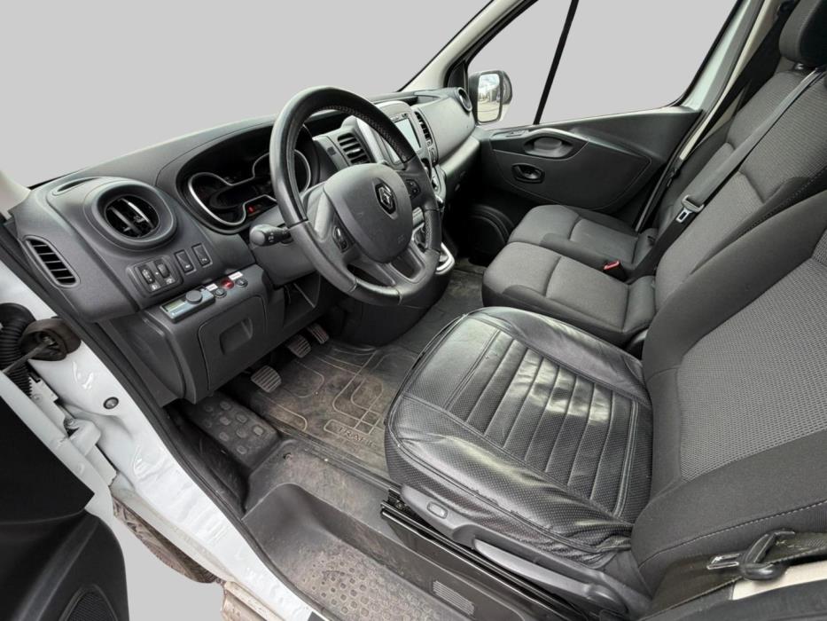 RENAULT Trafic 2020