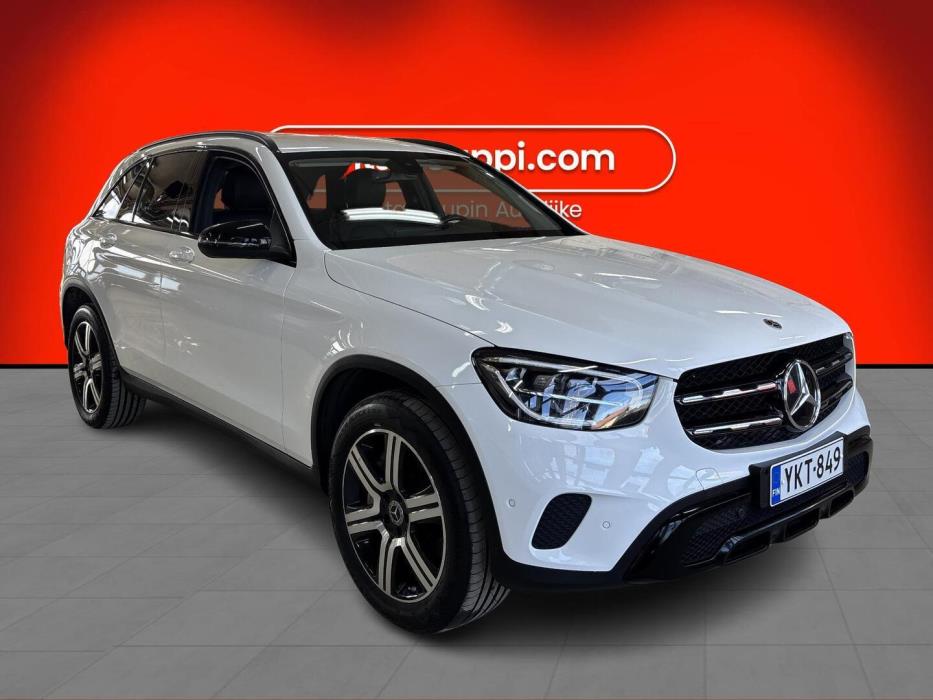 MERCEDES-BENZ GLC 2022