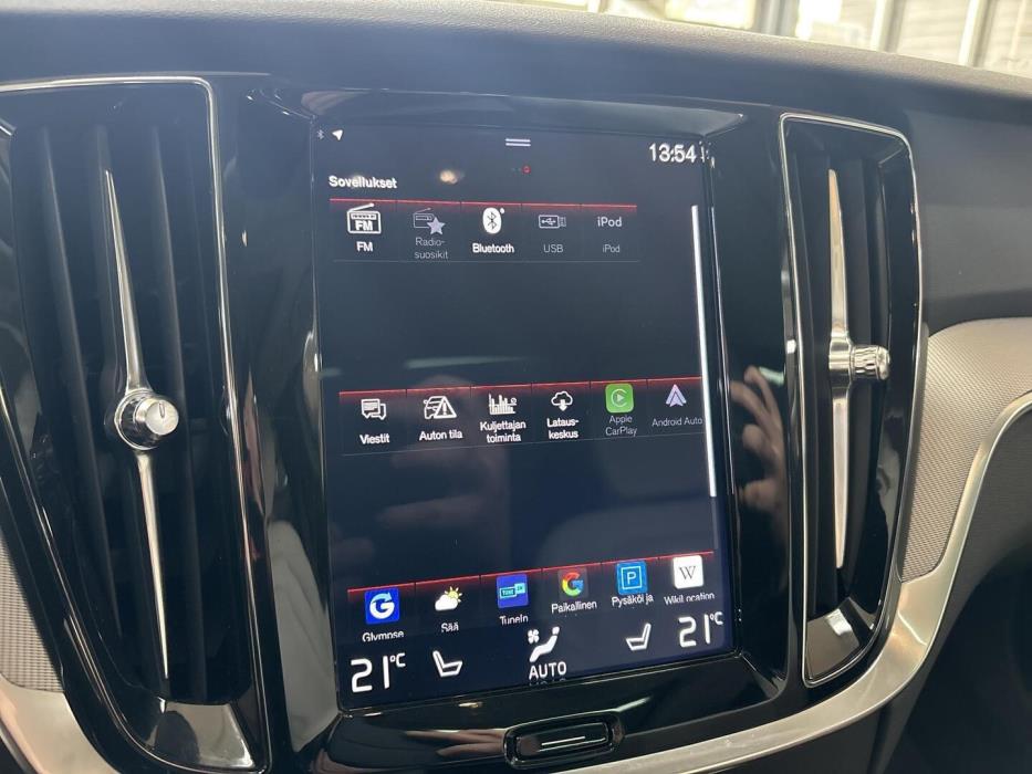 VOLVO V60 2019