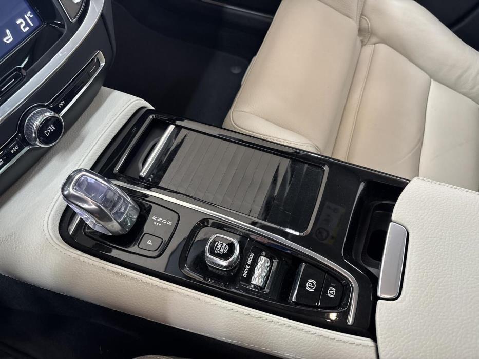 VOLVO V60 2019