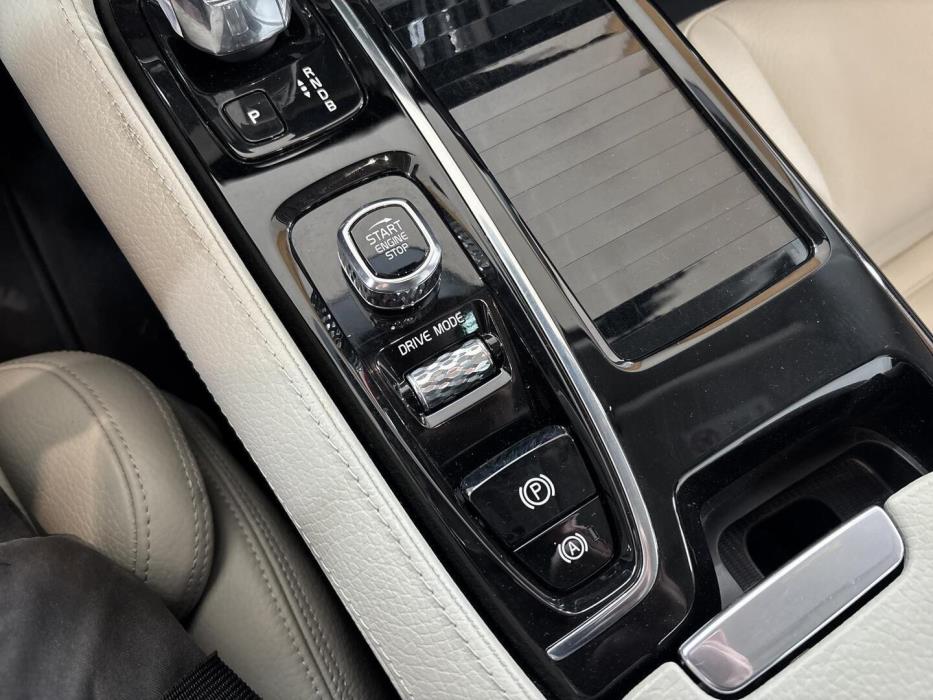 VOLVO V60 2019