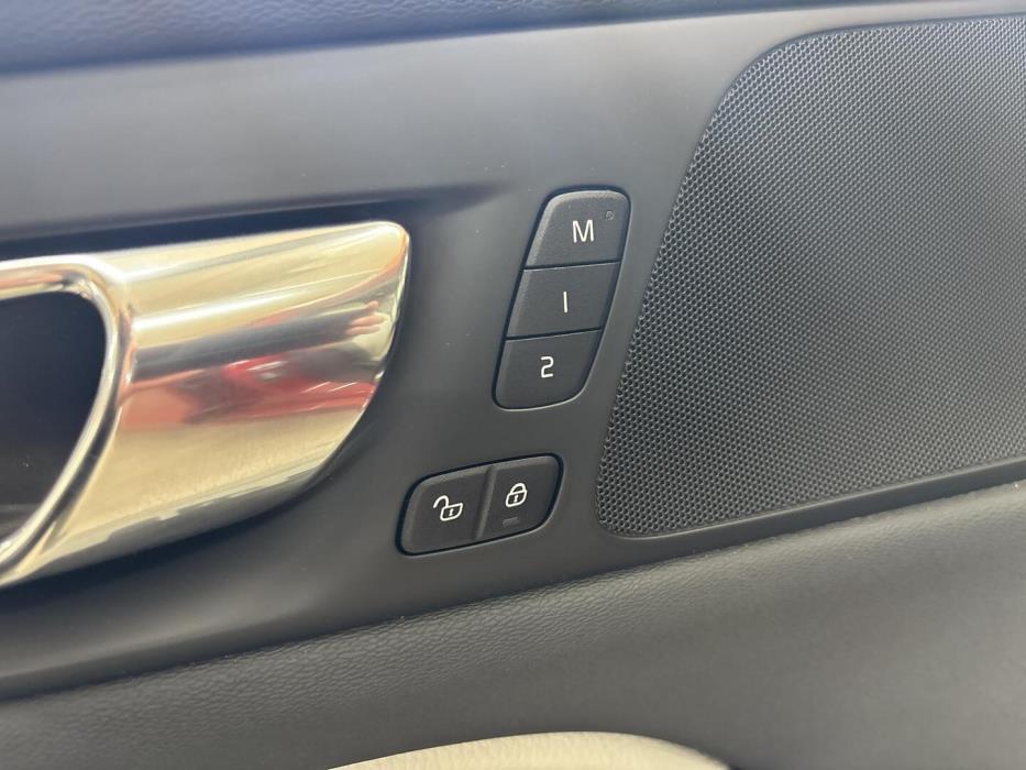 VOLVO V60 2019
