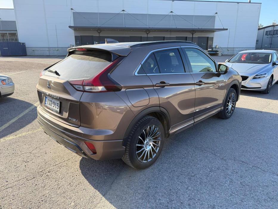 MITSUBISHI Eclipse Cross 2022