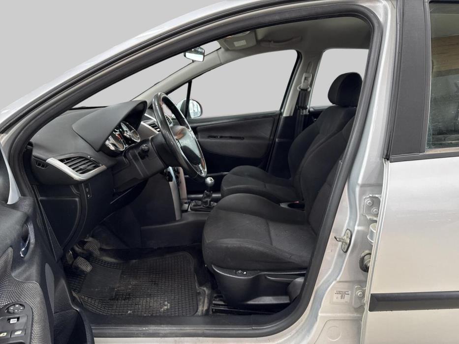 PEUGEOT 207 2007