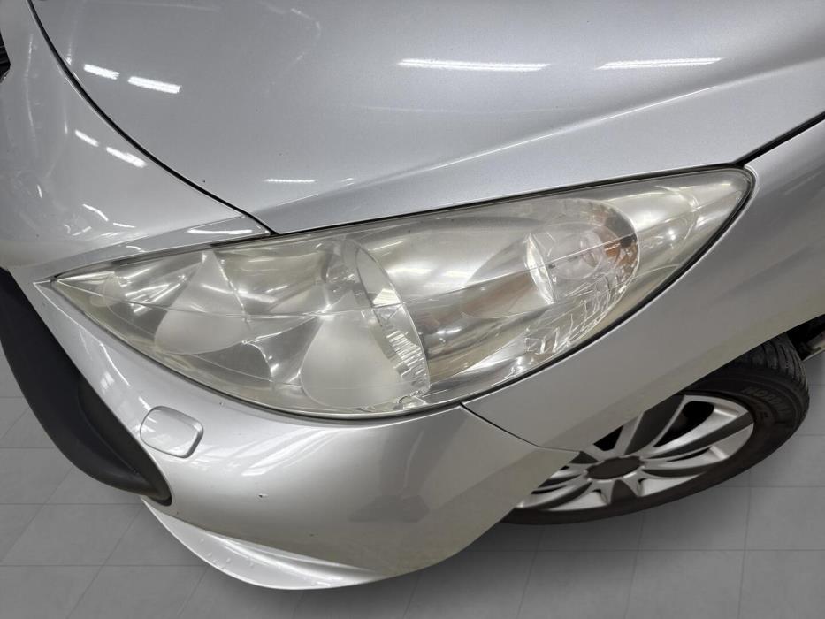 PEUGEOT 207 2007