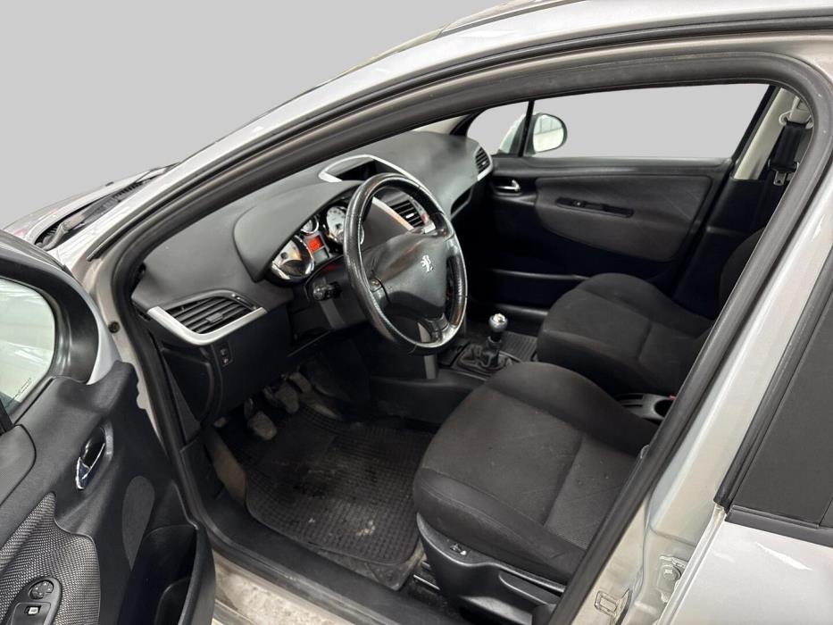 PEUGEOT 207 2007